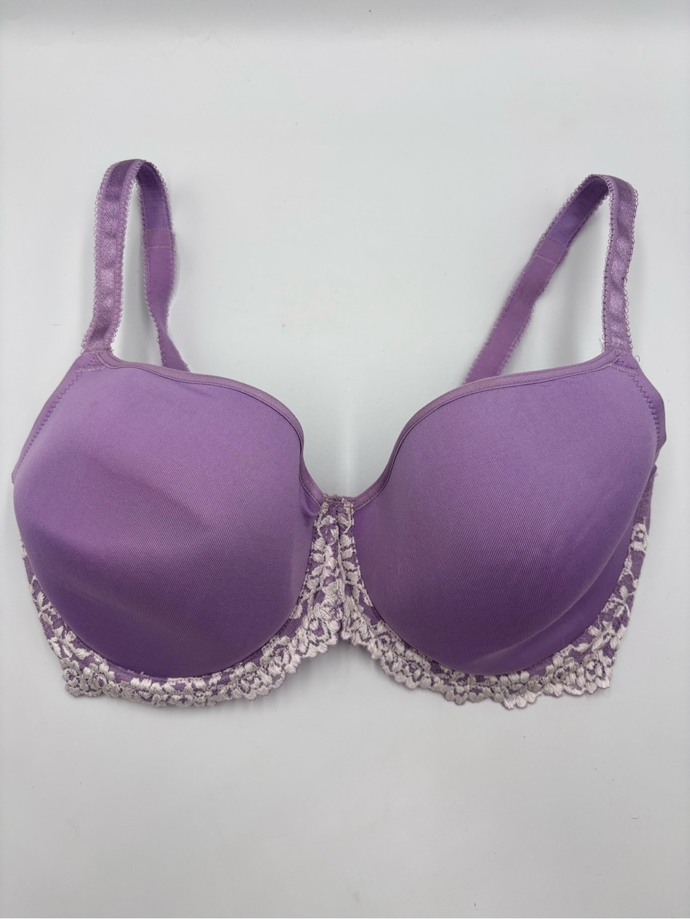 Wacoal 32G Embrace Lace Contour Bra 853191 Molded Underwire Grape Compote